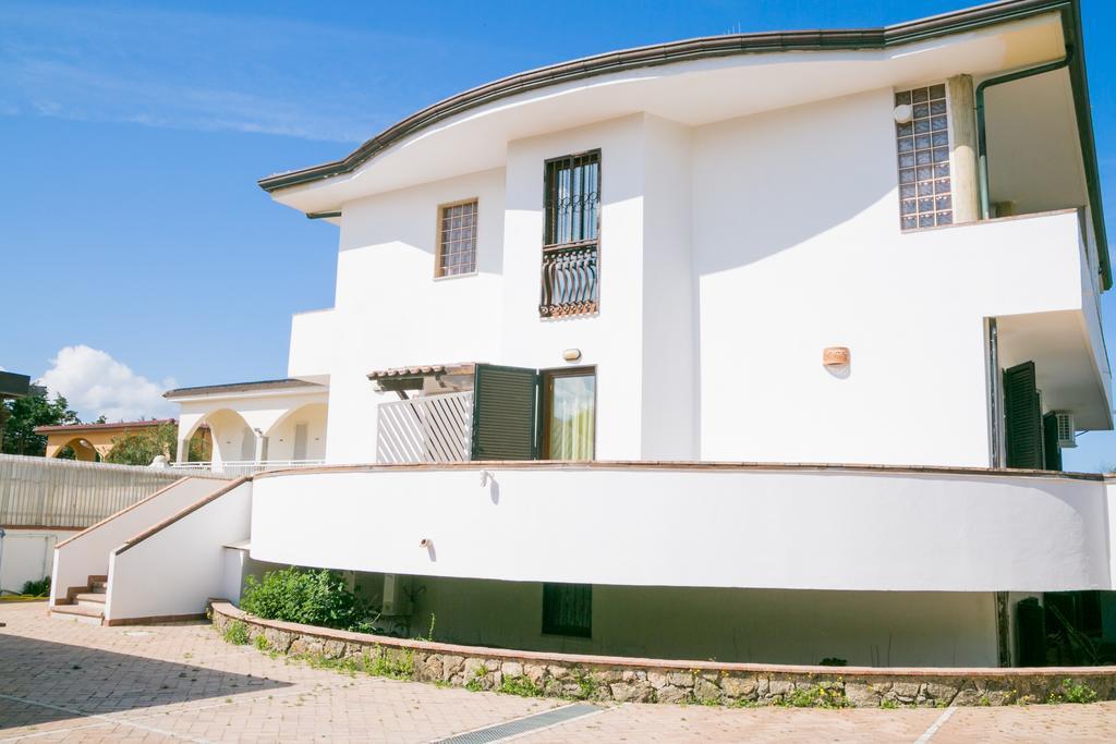 Villa Giglio Marino Paestum Buitenkant foto